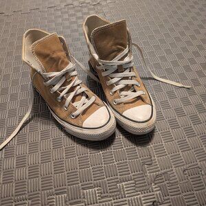 Women's Converse 7.5